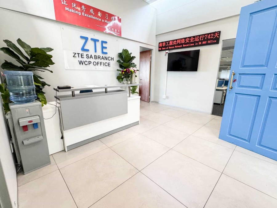 To Let Commercial Property for Rent in Plattekloof Western Cape